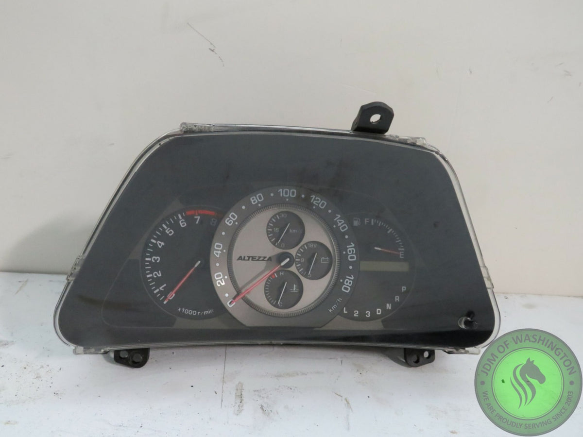 JDM TOYOTA ALTEZZA CLUSTER SXE10 RS200